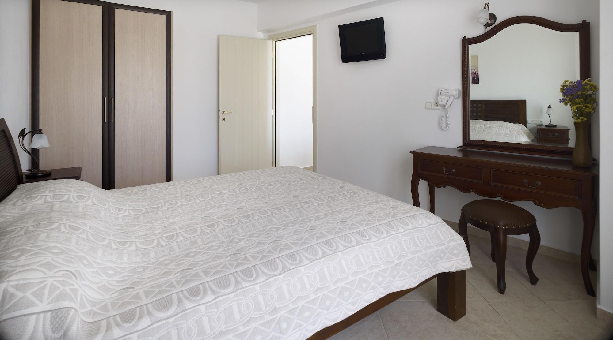 Anemomilos Beach Hotel Agia Anna  Exterior photo