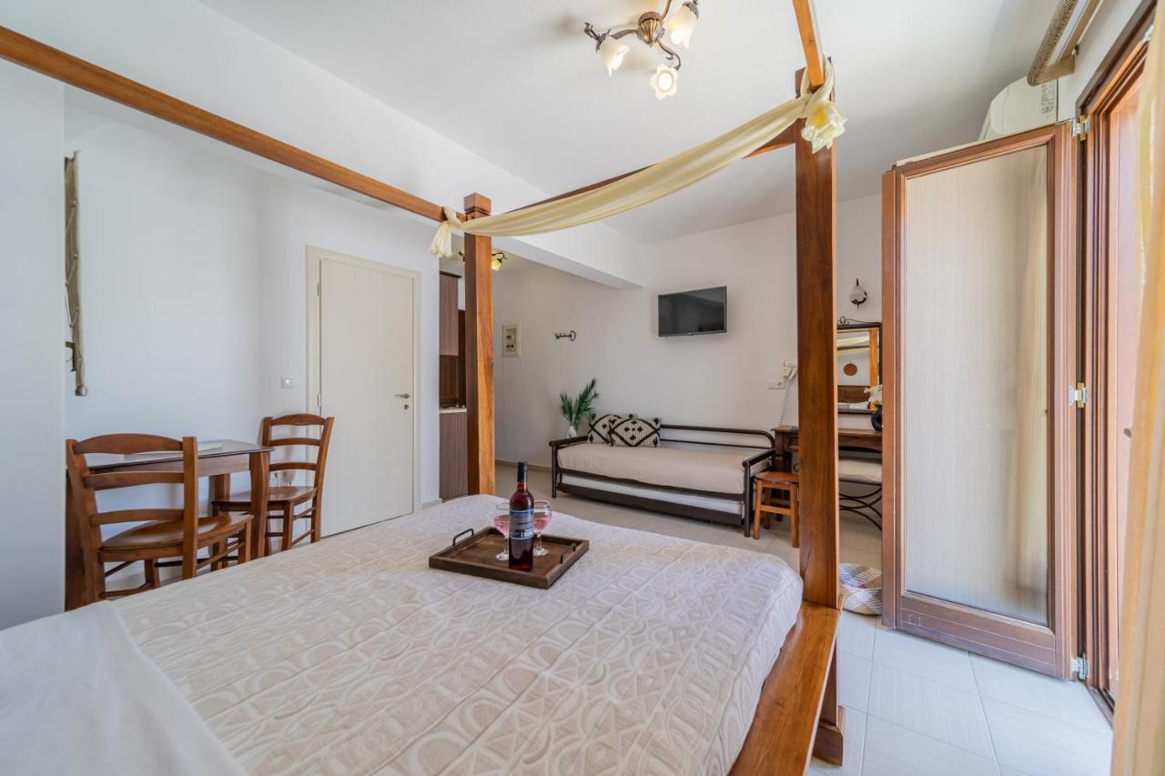 Anemomilos Beach Hotel Agia Anna  Exterior photo